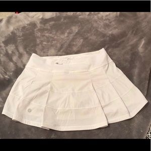 Exclusive Lulu Lemon White Tennis Skirt